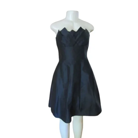 Vintage Trina Turk Black Silk Sleeveless Party Dress W/ Ruffles Size 4 - Picture 5 of 9